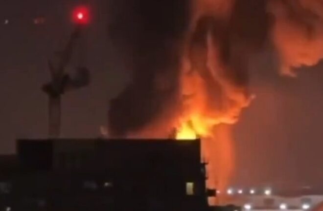 Massive fire shuts down Heathrow airport